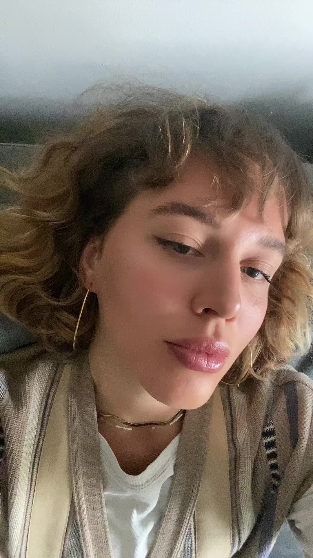 @Annikamikatzi