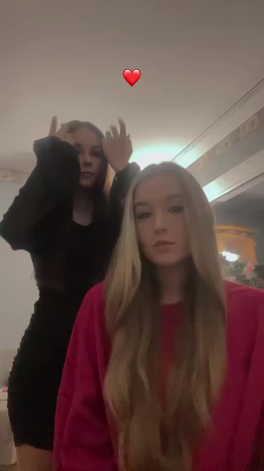 @Adrianka💓