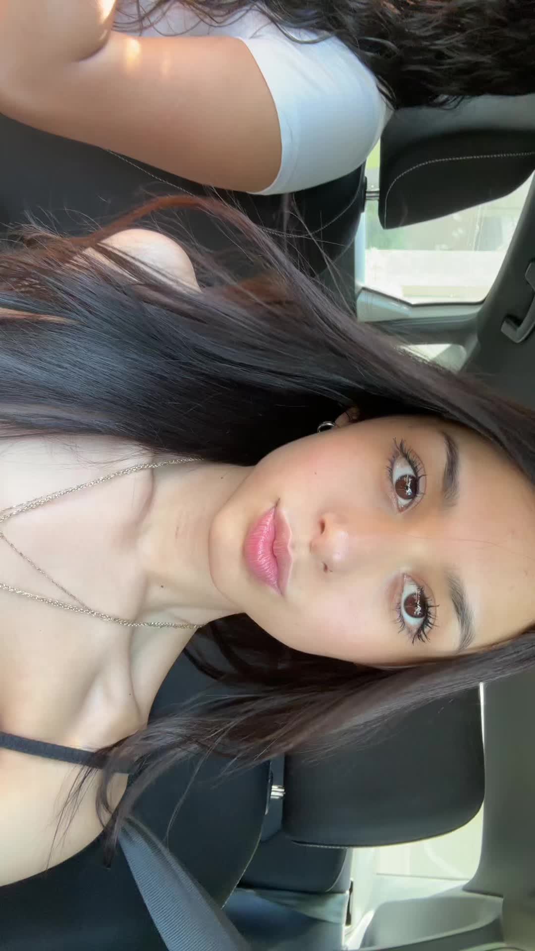 @Sabrina♛
