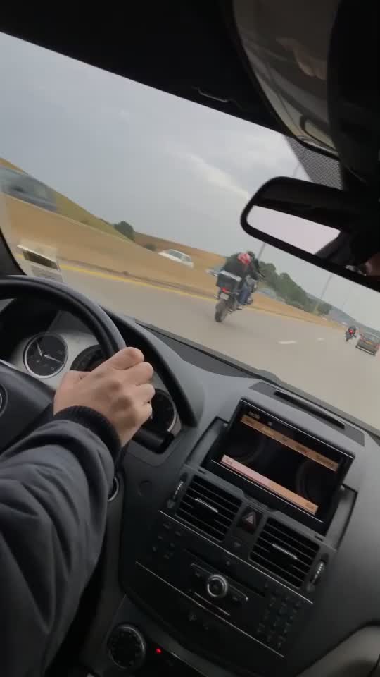@Motoyat16