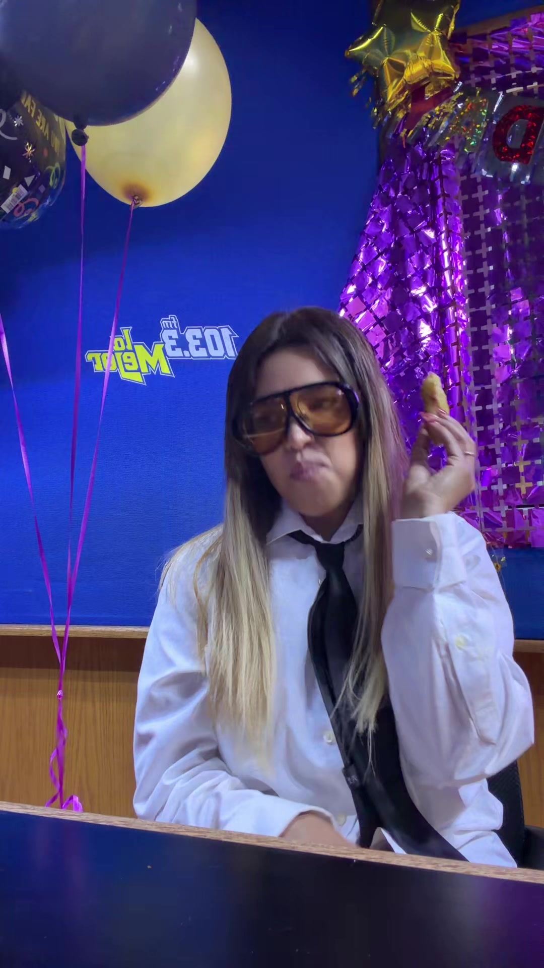 @alejandrasuarez_radio