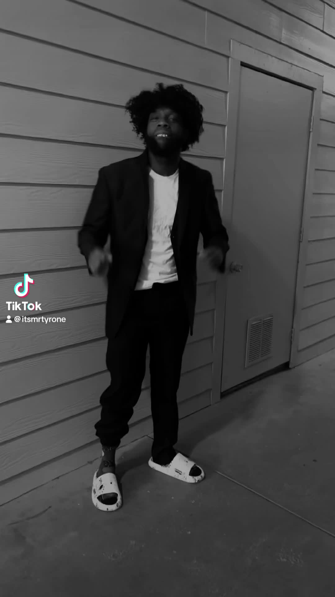 @ItZmrtyrone