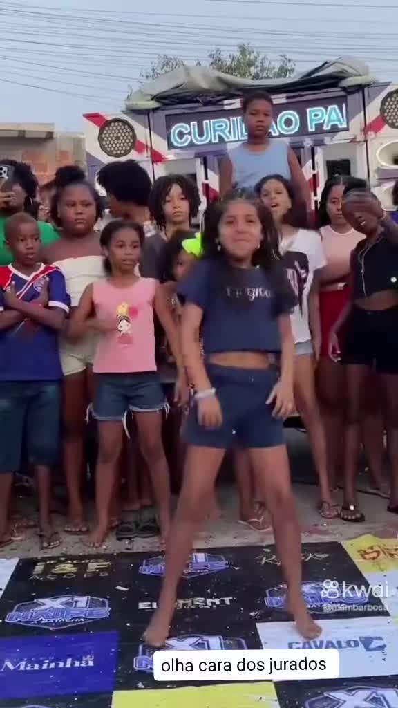 @eloahluna