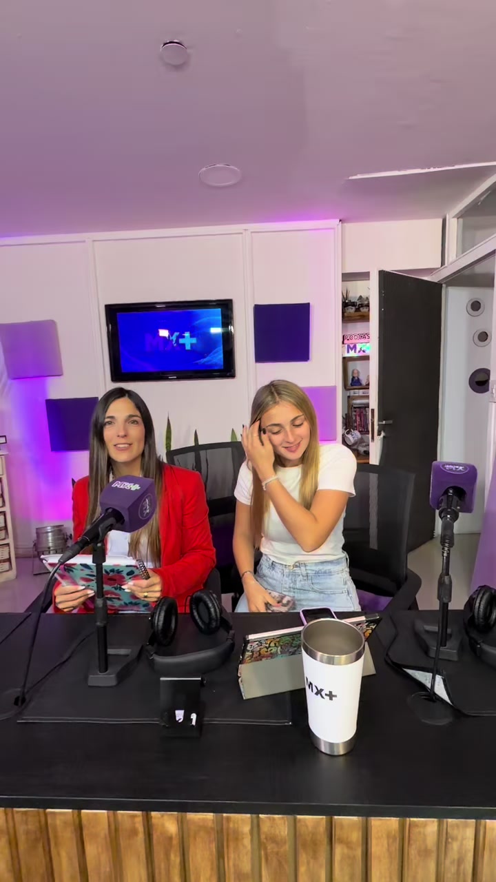 @LOREYTINA