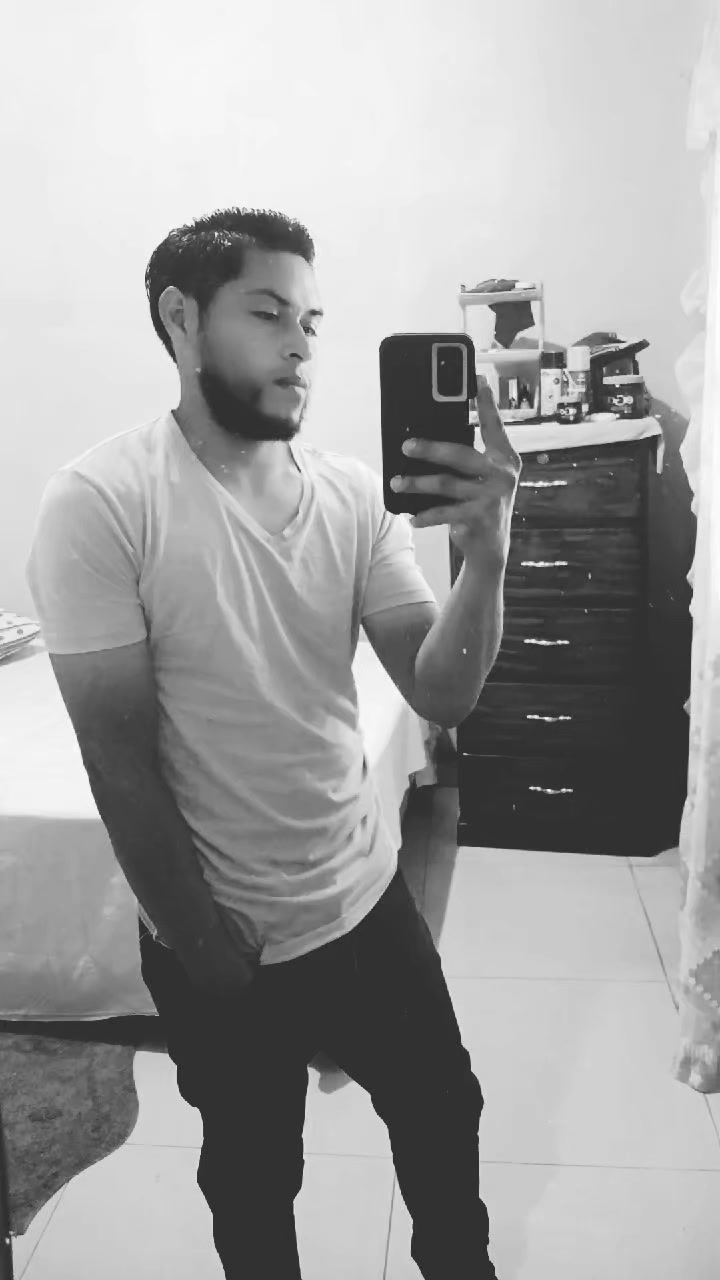 @"*Gabriel Nodal🥷🧃📿📈