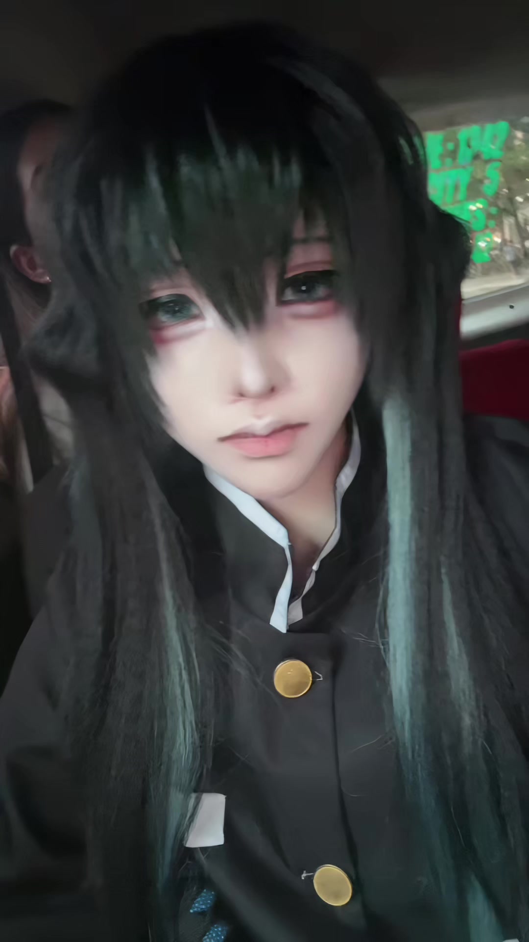 @ヨシダ