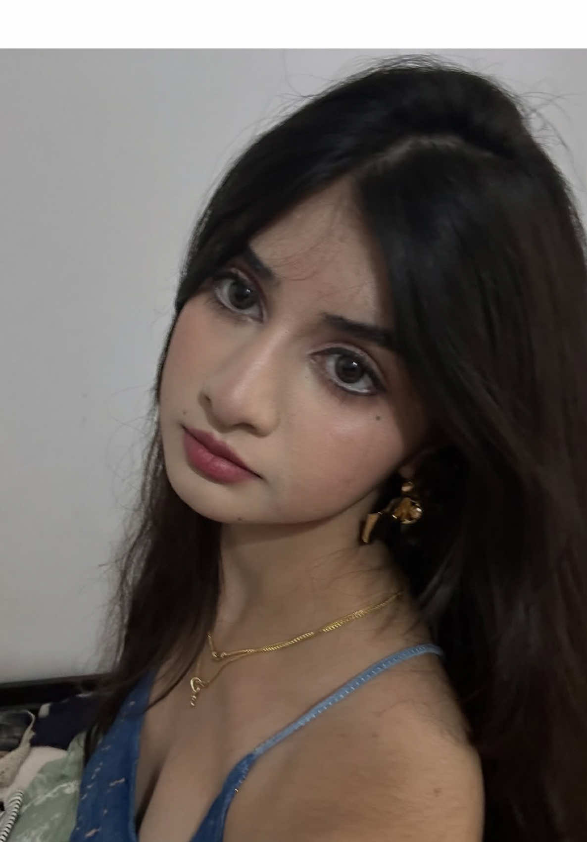 @🐰