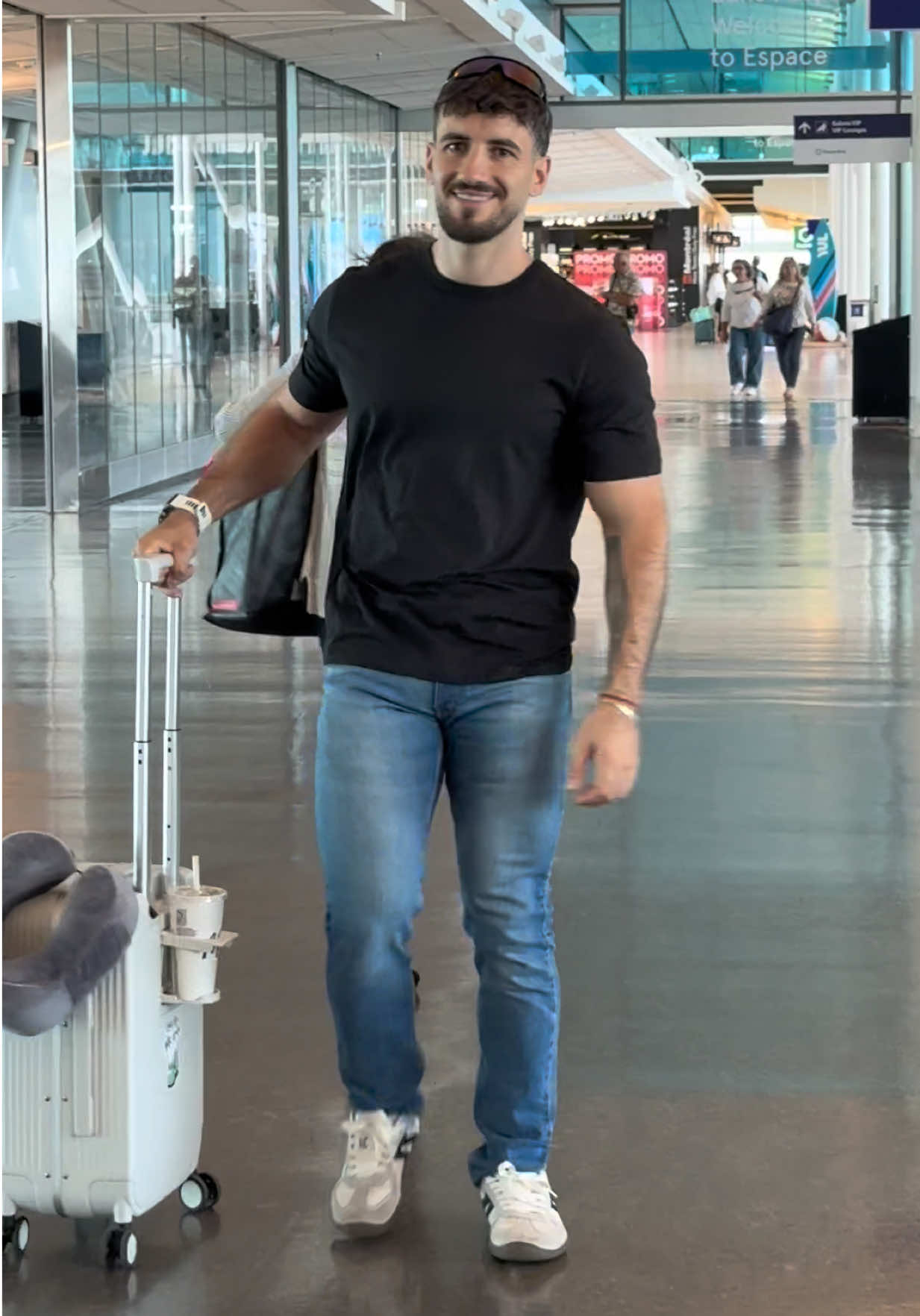 @samvaeomljz