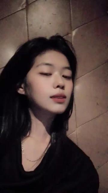 @Selly👑