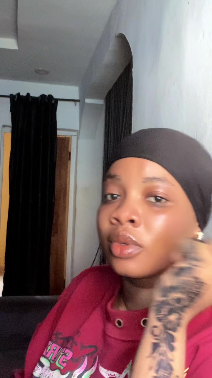 @Anikeade12