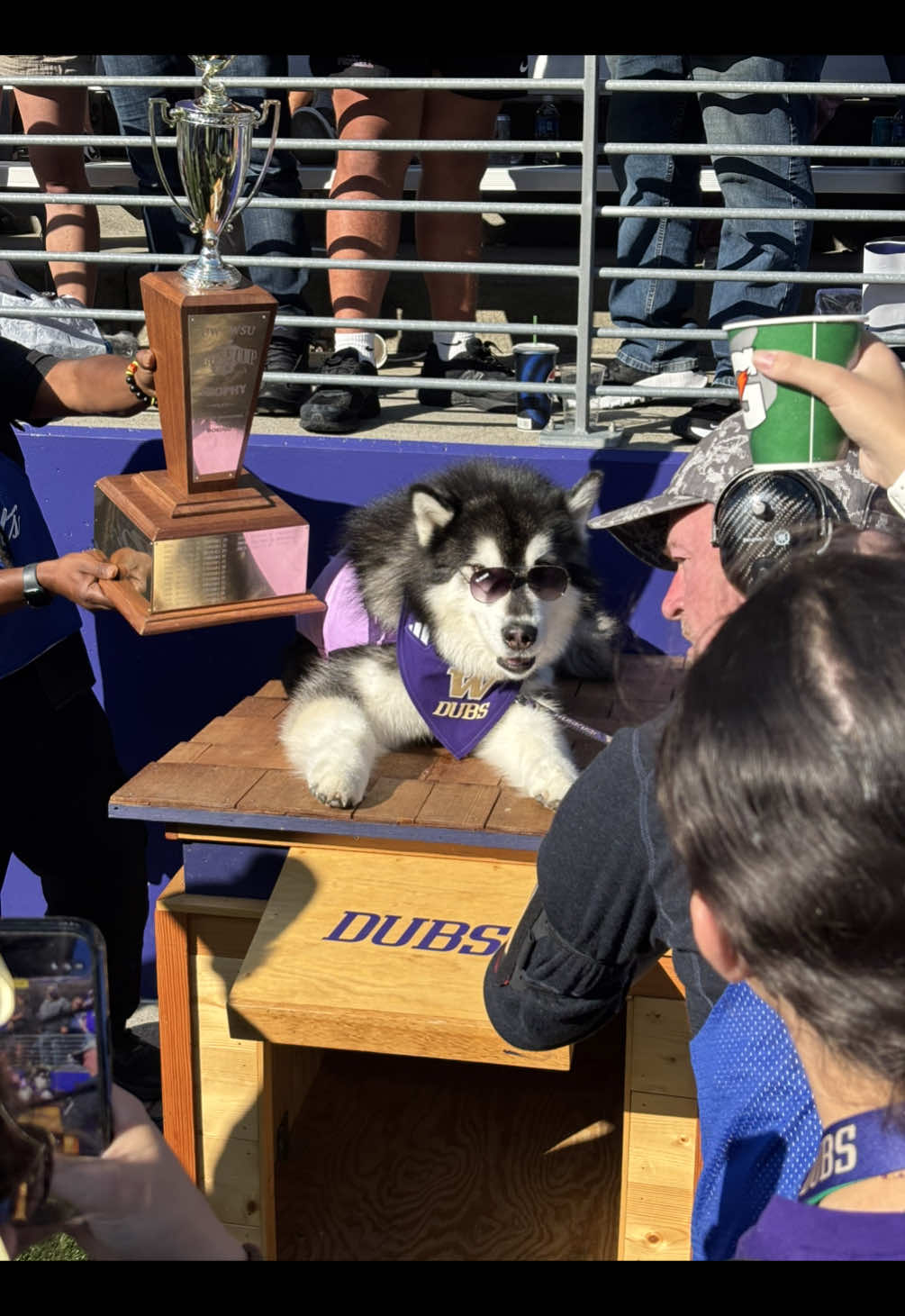 @Locked On Huskies Podcast