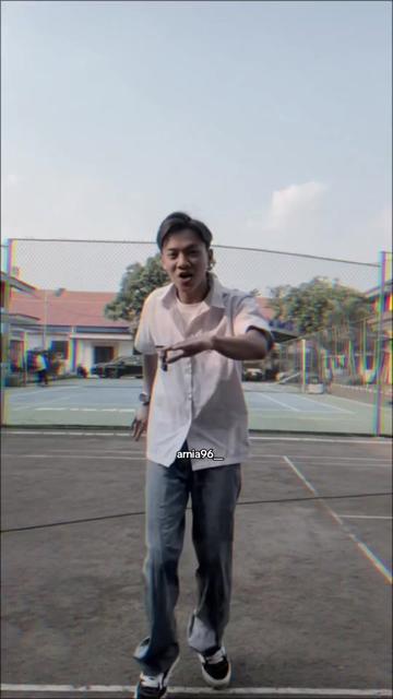 @A R N I A