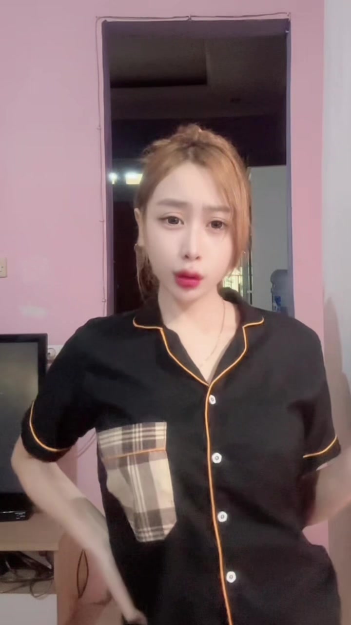 @Ayu