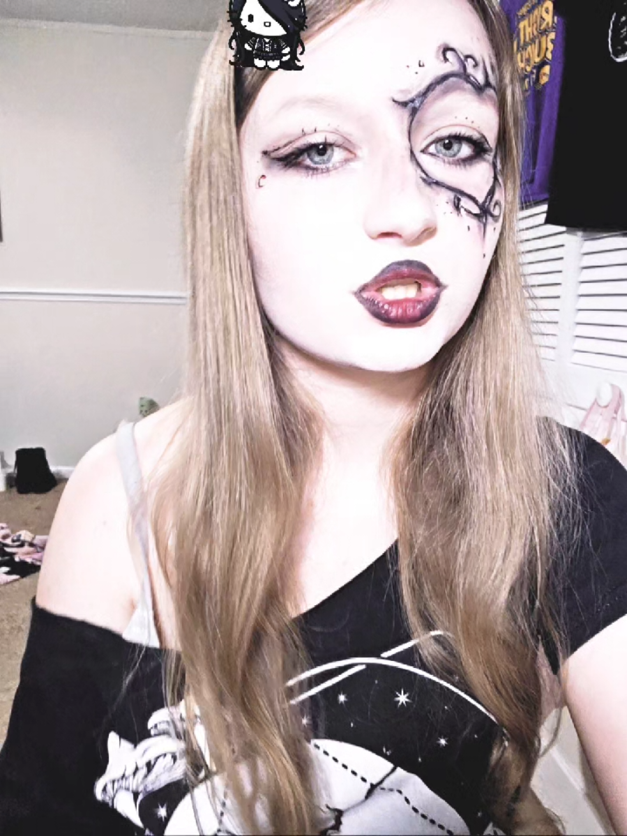 @✮⋆˙･Eva･˙⋆✮