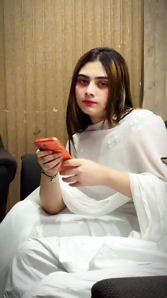 @Pinky Khan Official🤍🌸❤️