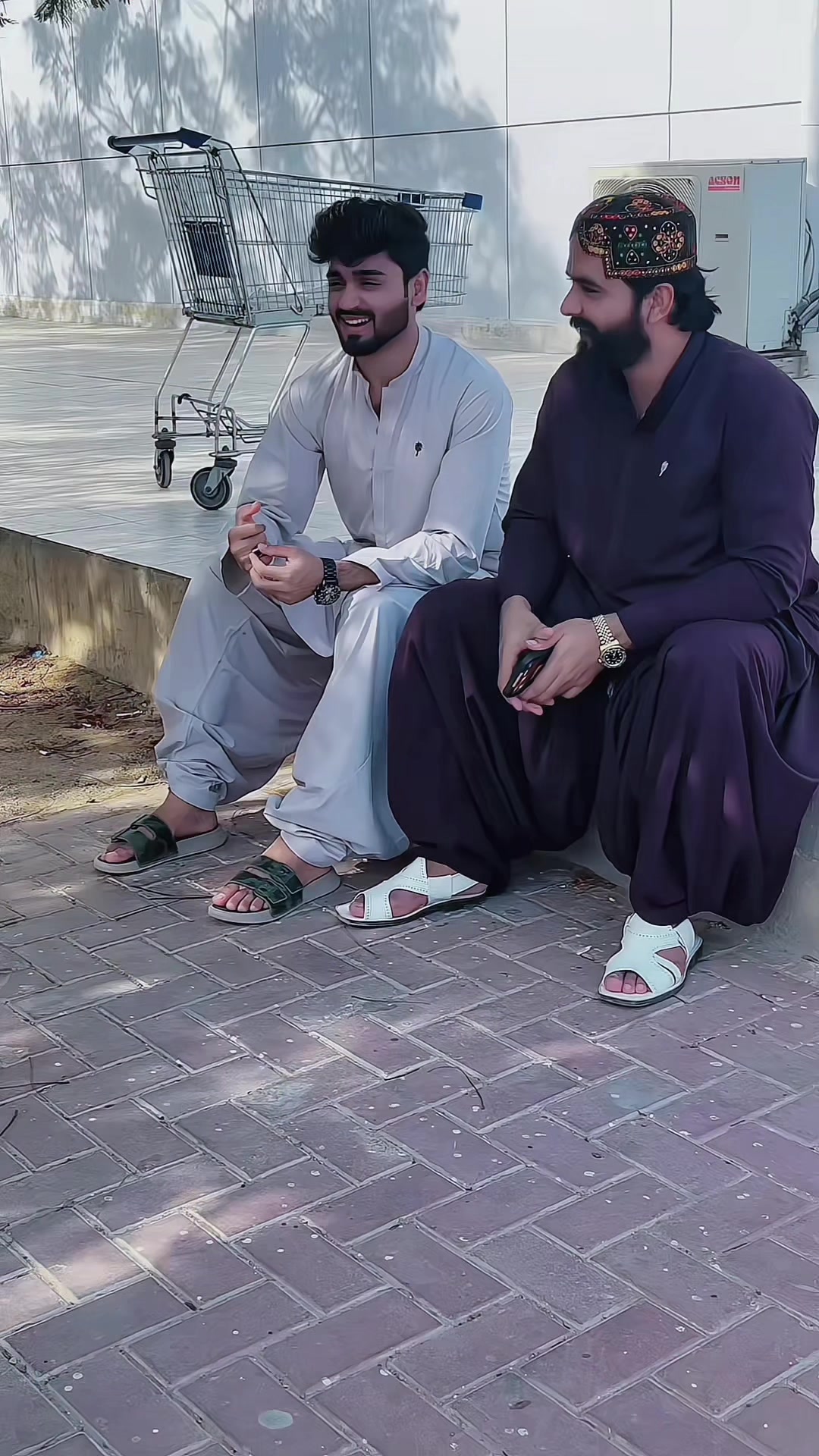 @⚜️جنيد_بھٽو⚜️
