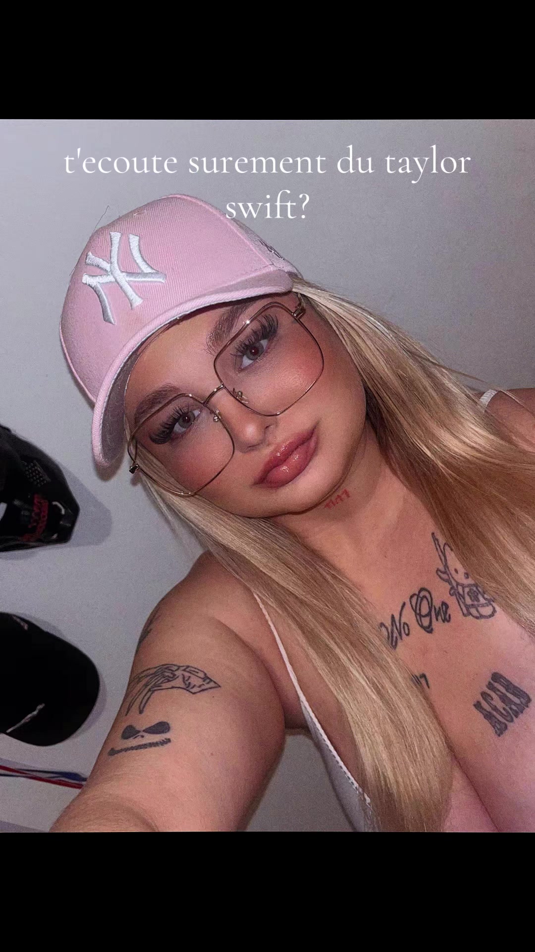 @🫡