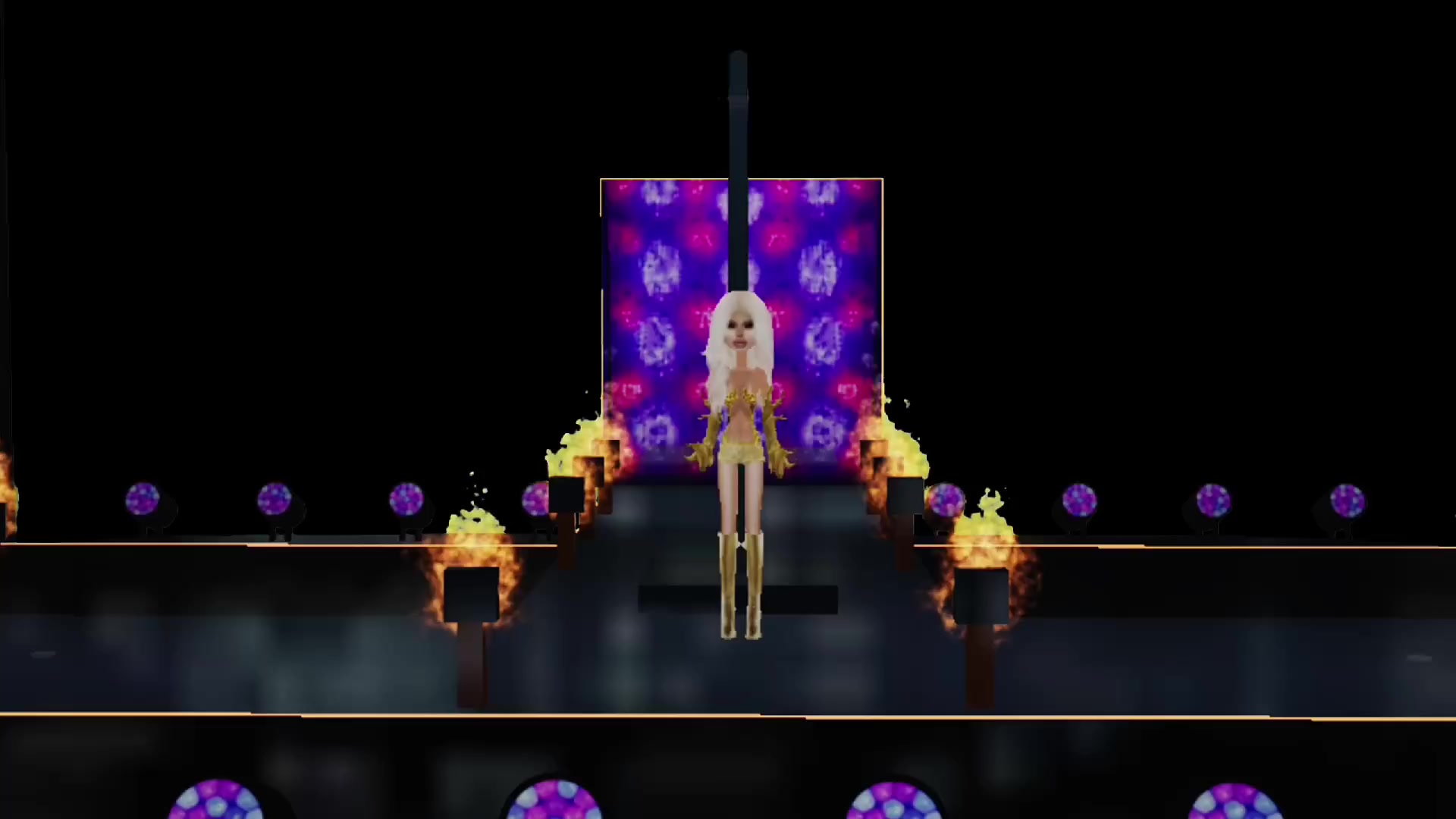 @Kurdapya&rsquo;s Drag Race