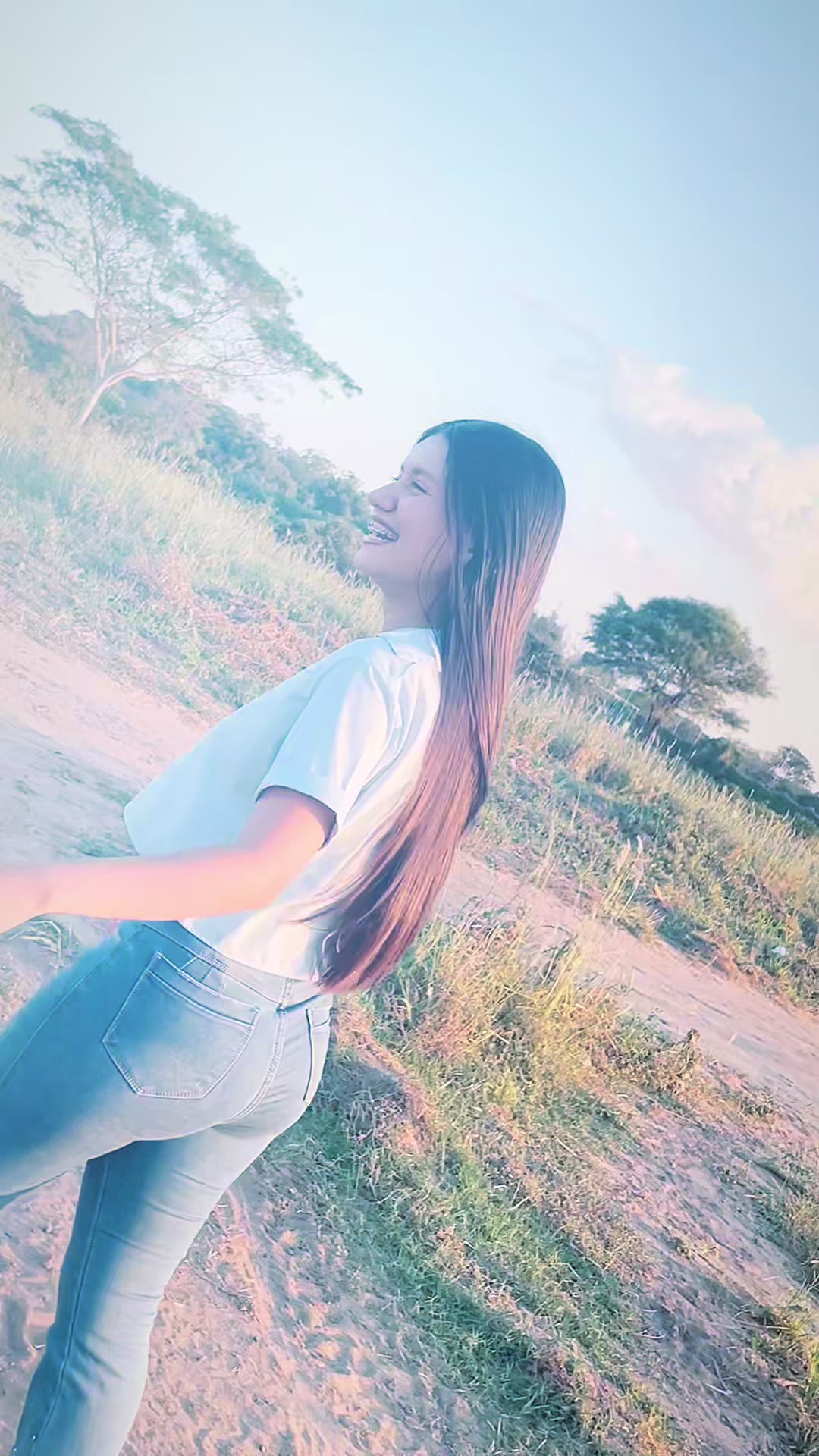 @Luzsamira_