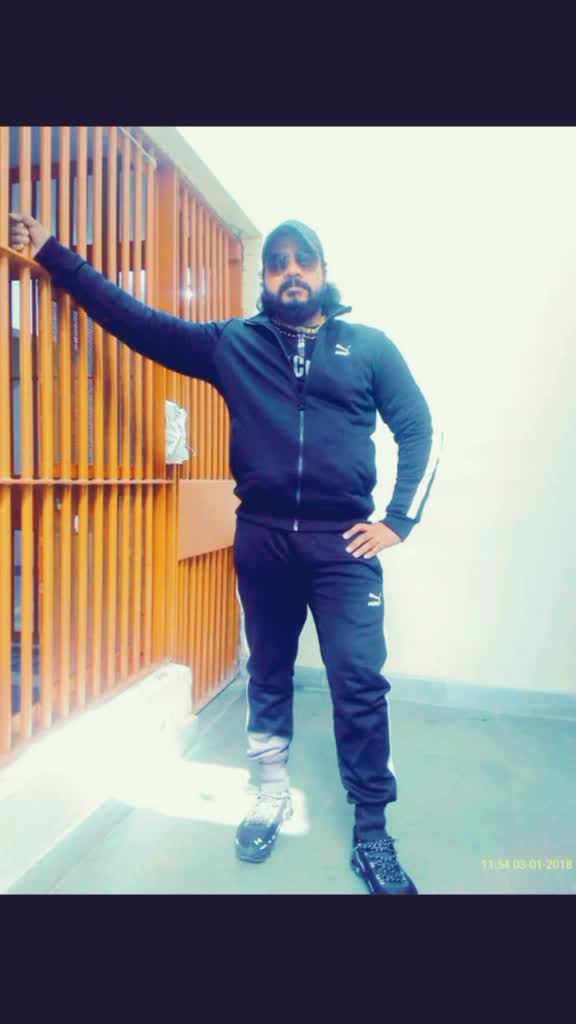@😎Abhishek😎
