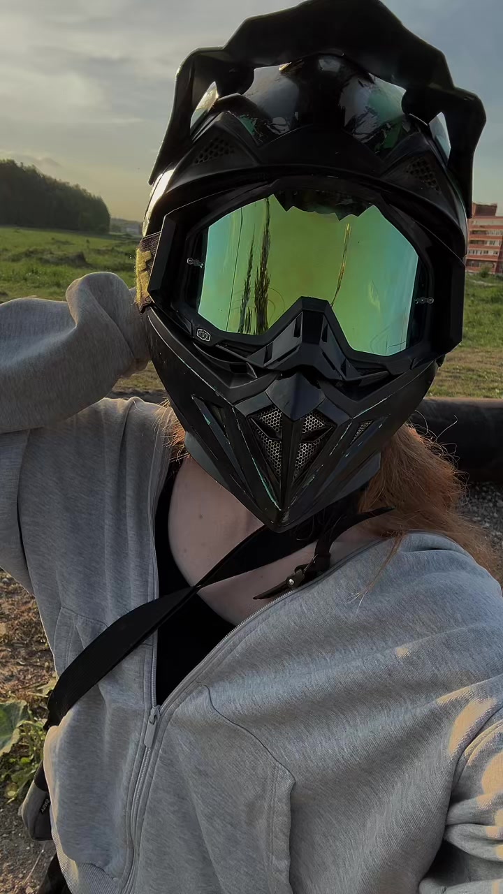 @Клубника