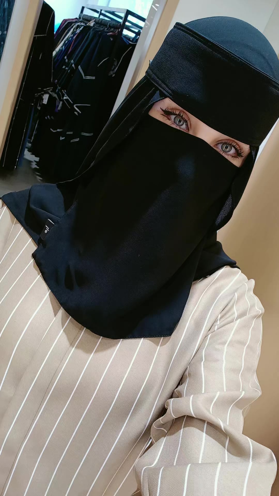 @𝒔𝒐𝒎𝒂👸🏻
