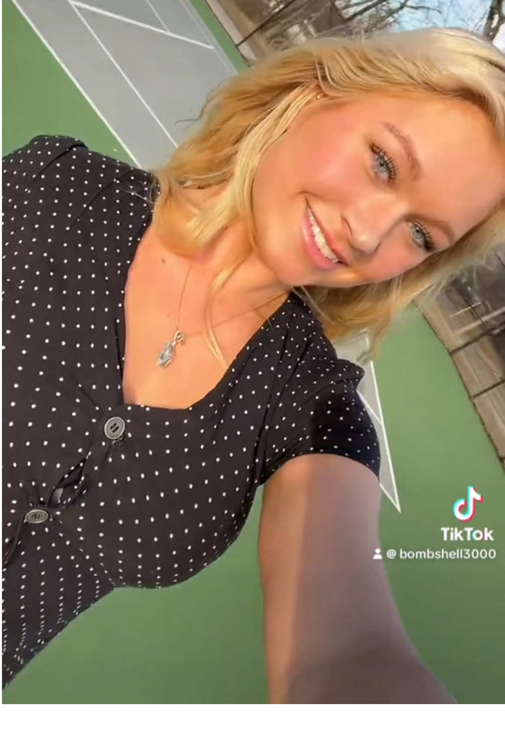 @bombshell3000