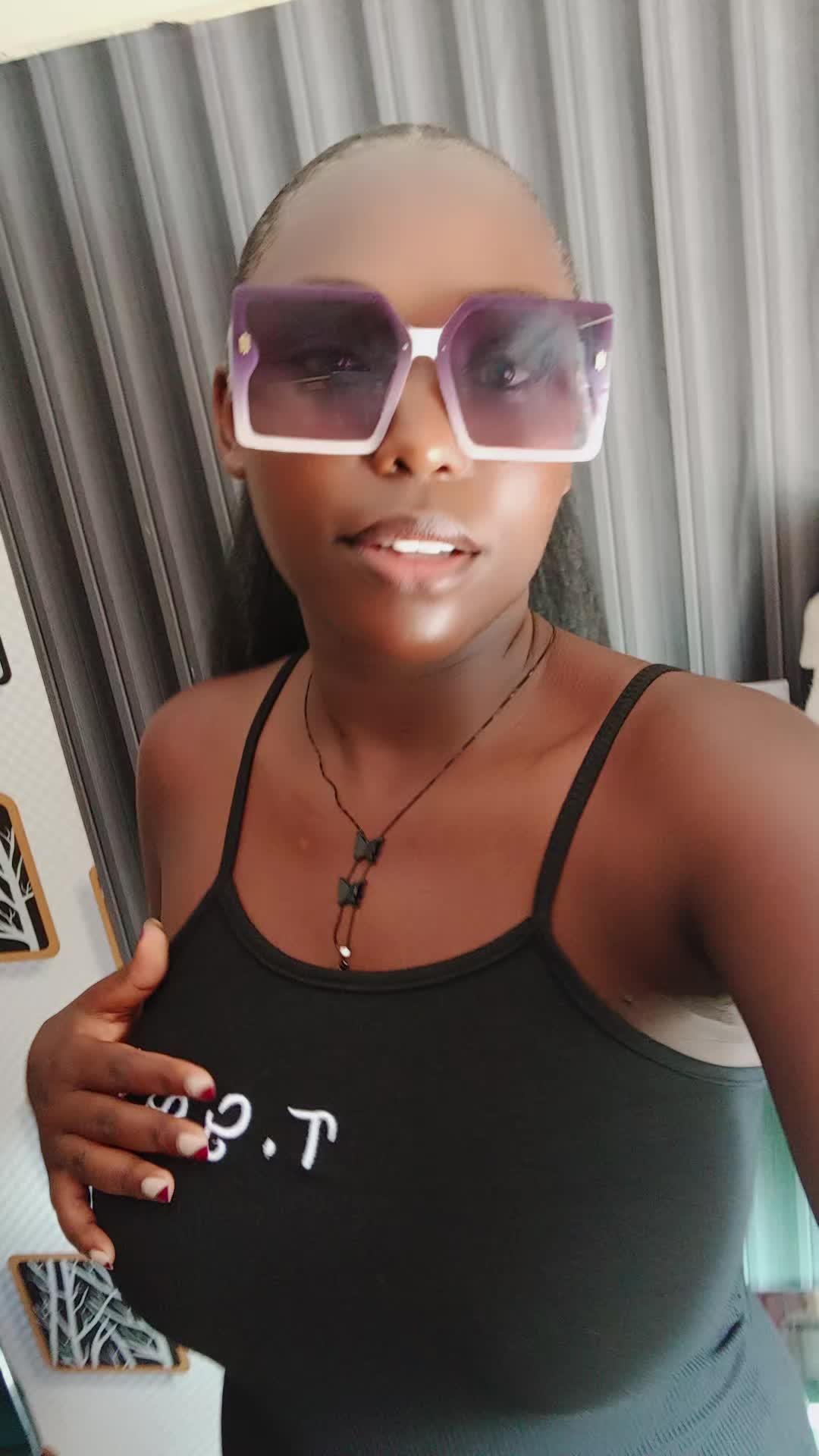 @Sonnie_cess