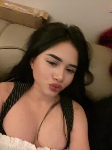 @wassuprachel 👀