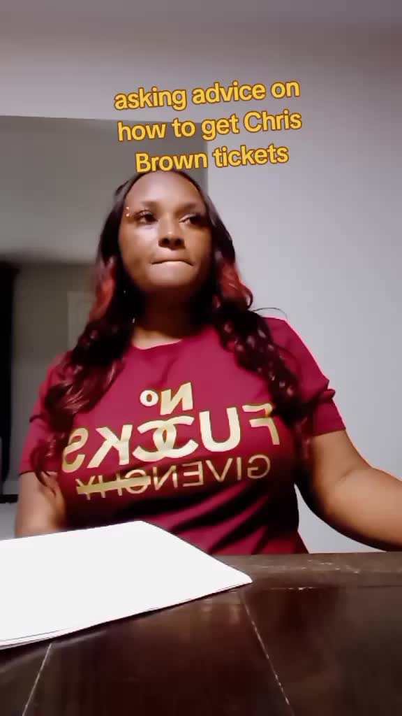 @Mizz_Birdie502