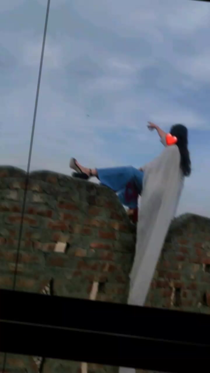 @komal arian