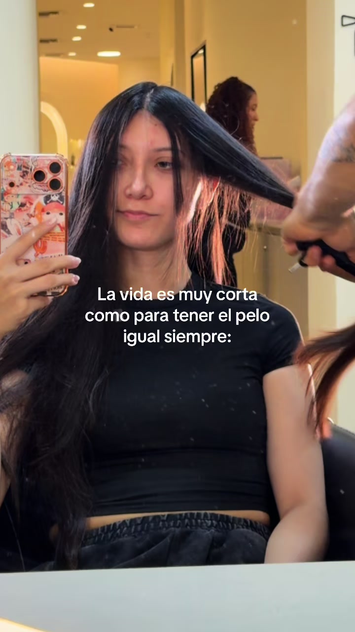 @Cami Cam 👾
