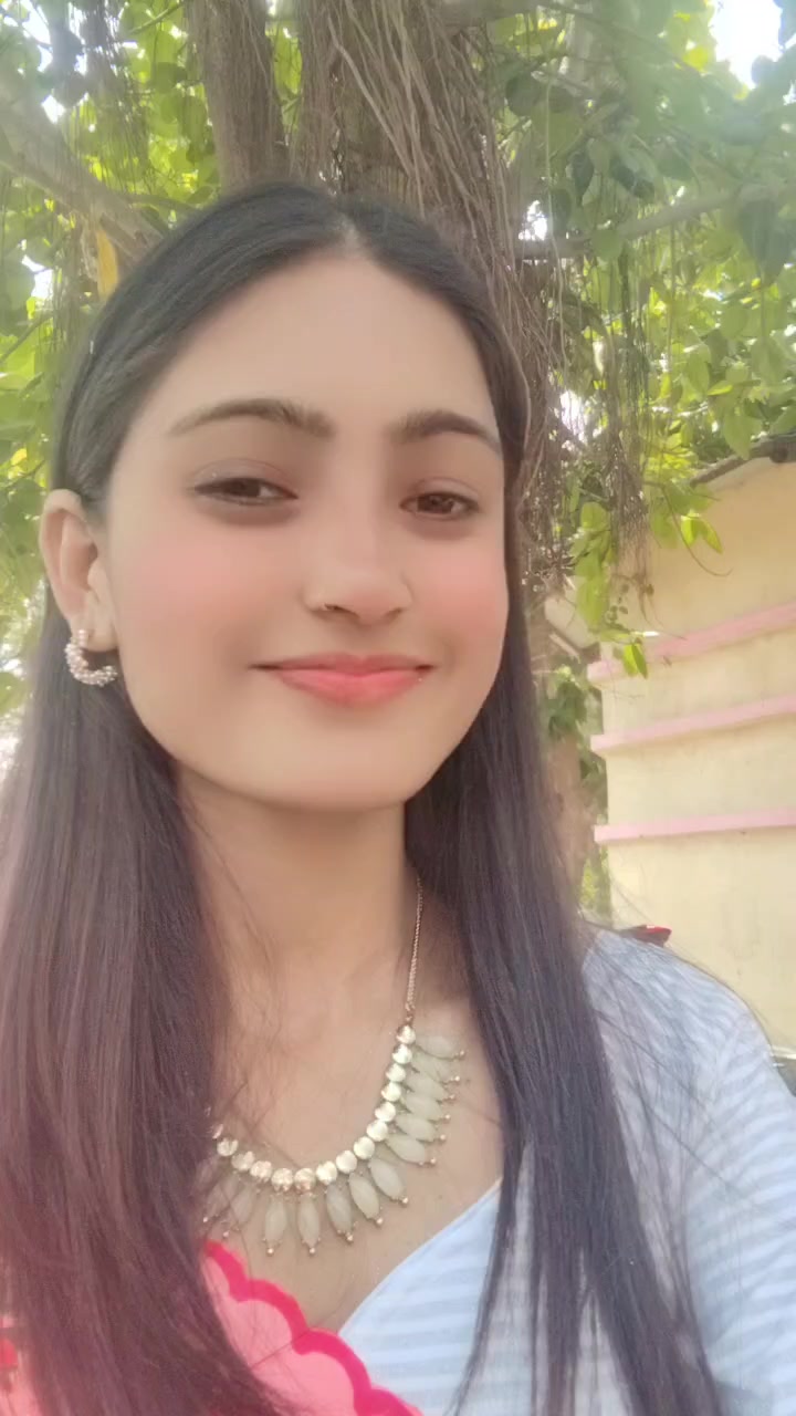 @Aarohi.🕊️🕉️🦚