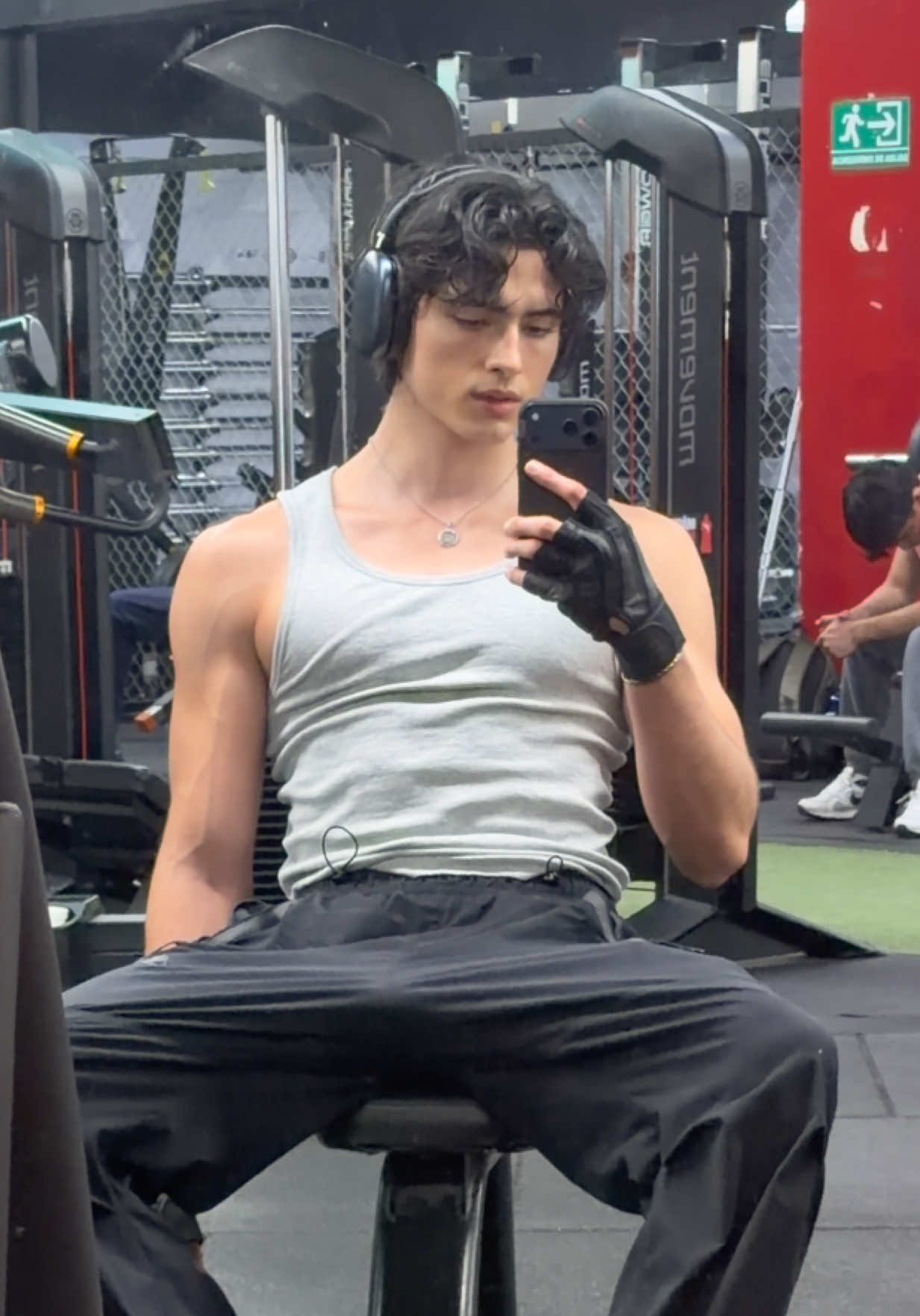 @andresherreraap