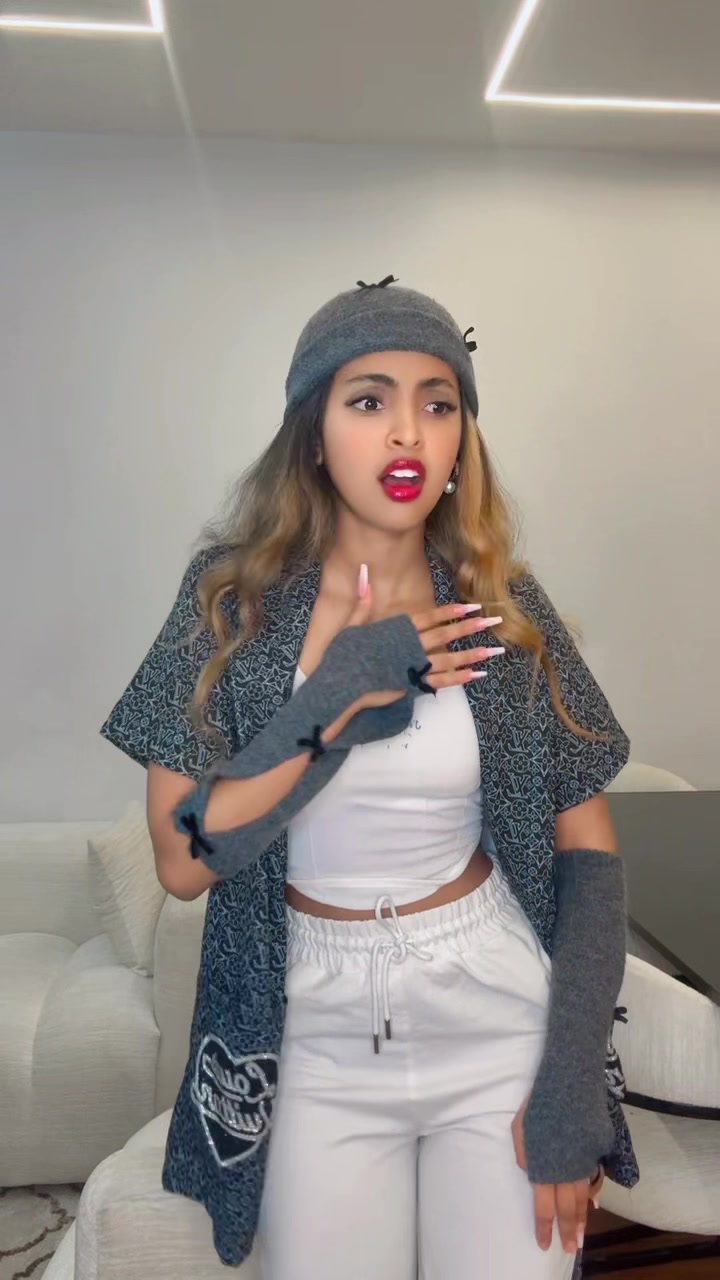 @Leniz