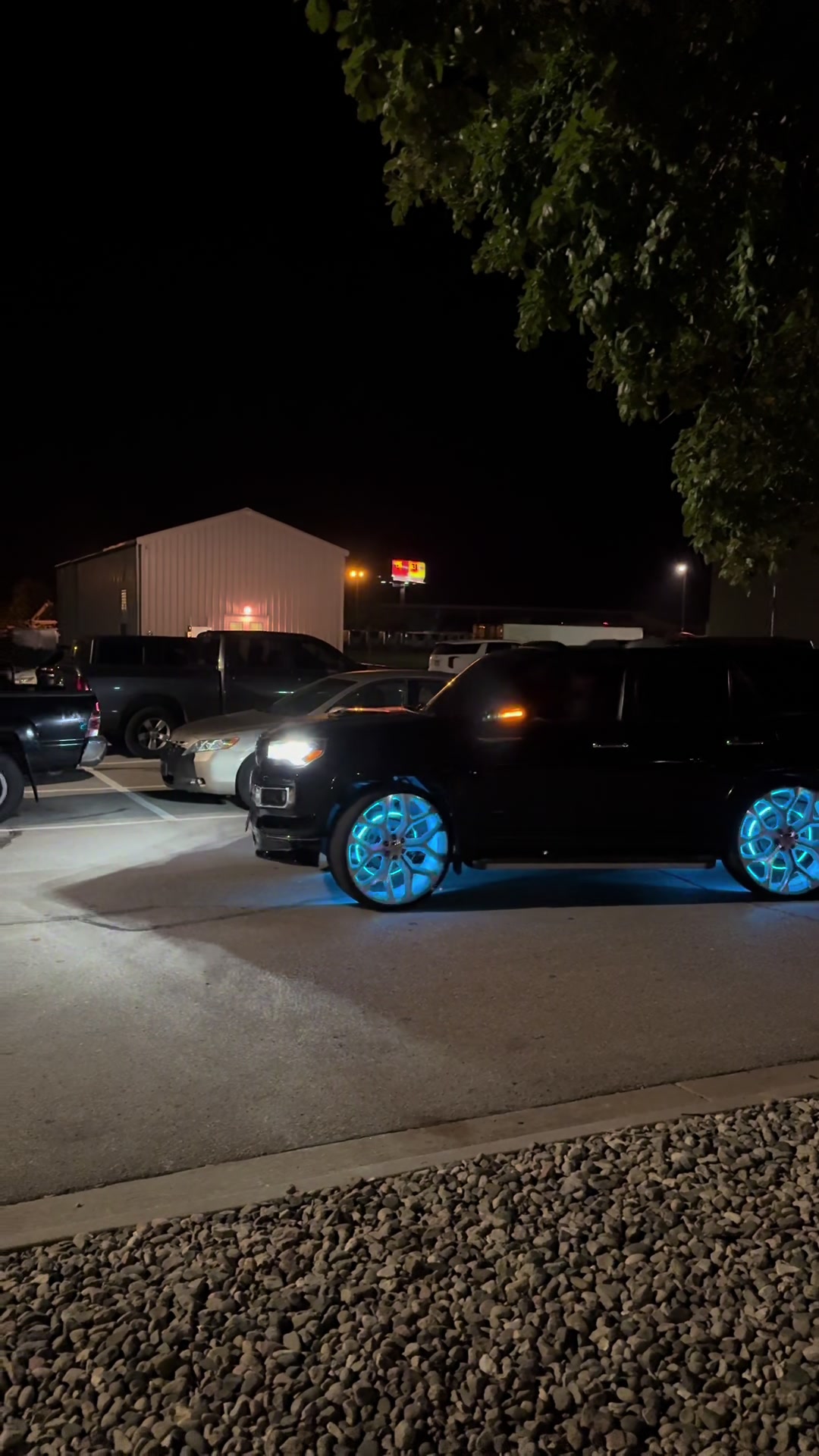 @4runner limited