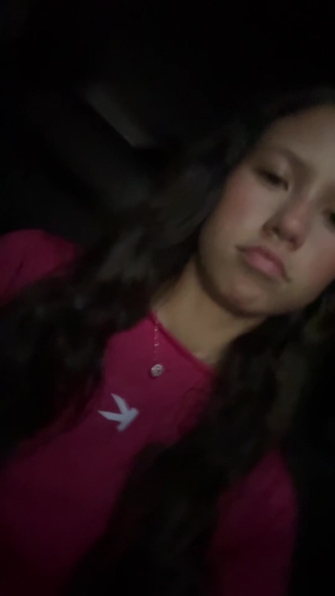 @Vicky_privv