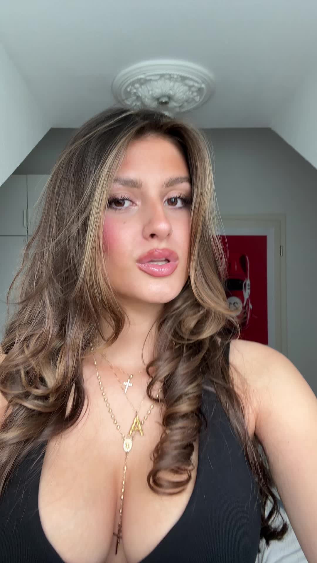 @annaa_cologne 🧸