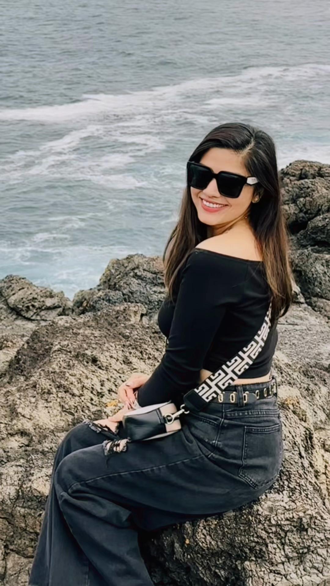 @Riya sharma