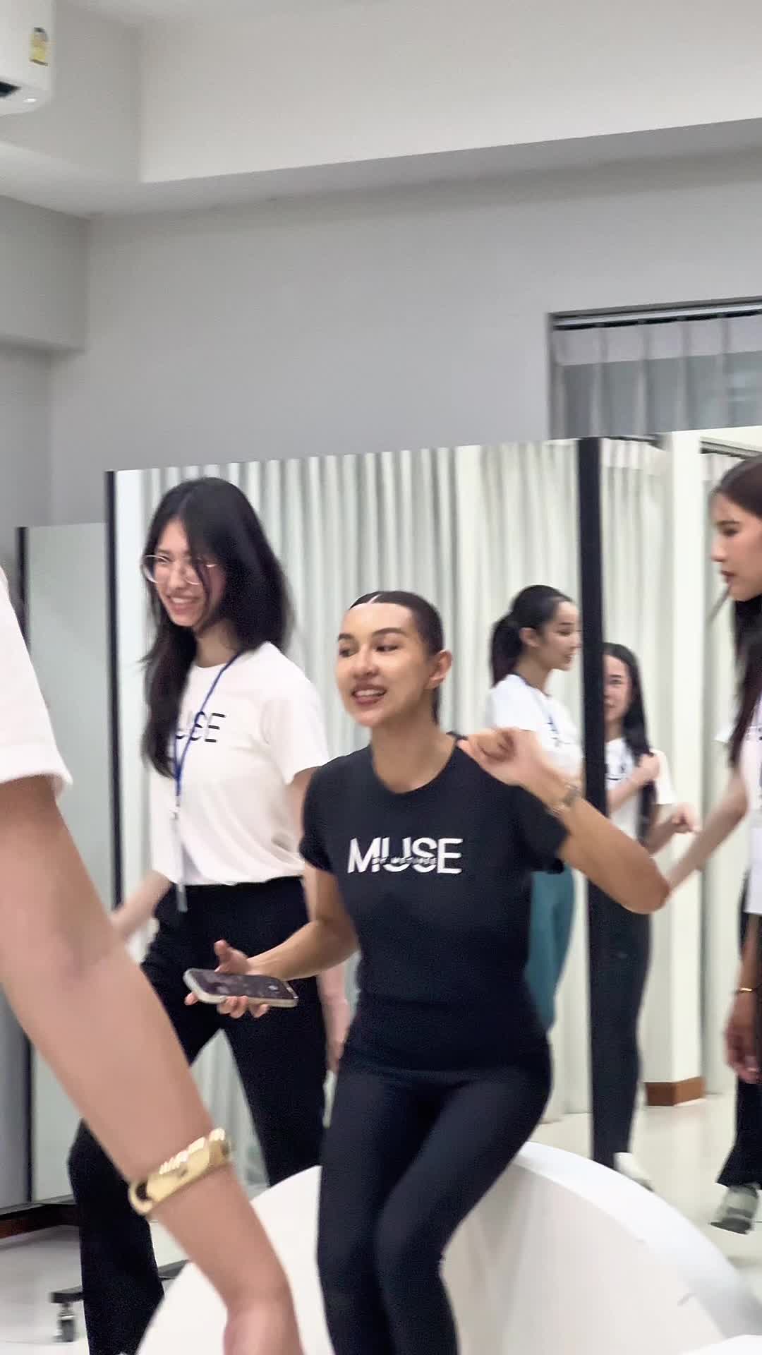 @Muse By Metinee
