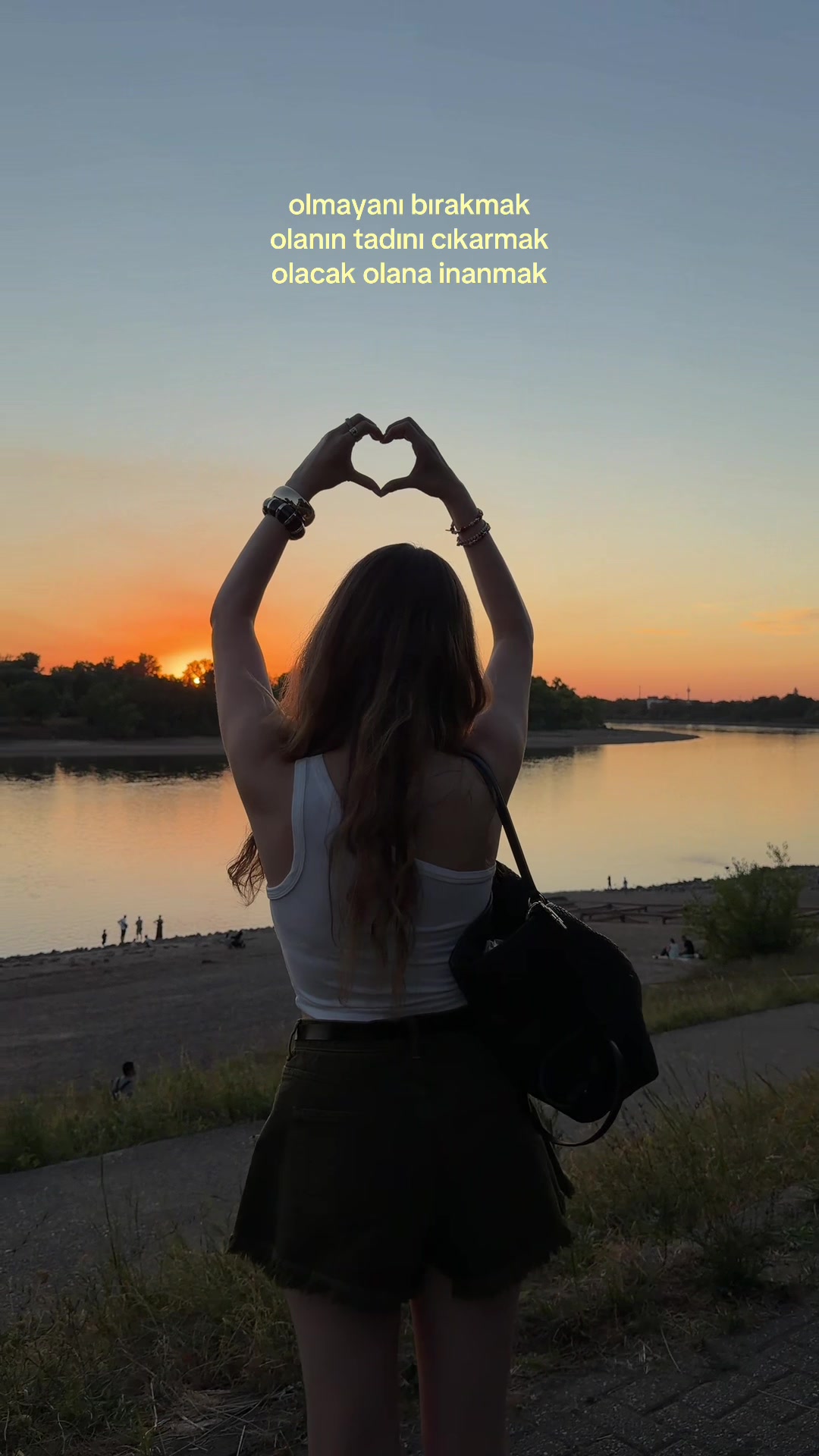 @Ela