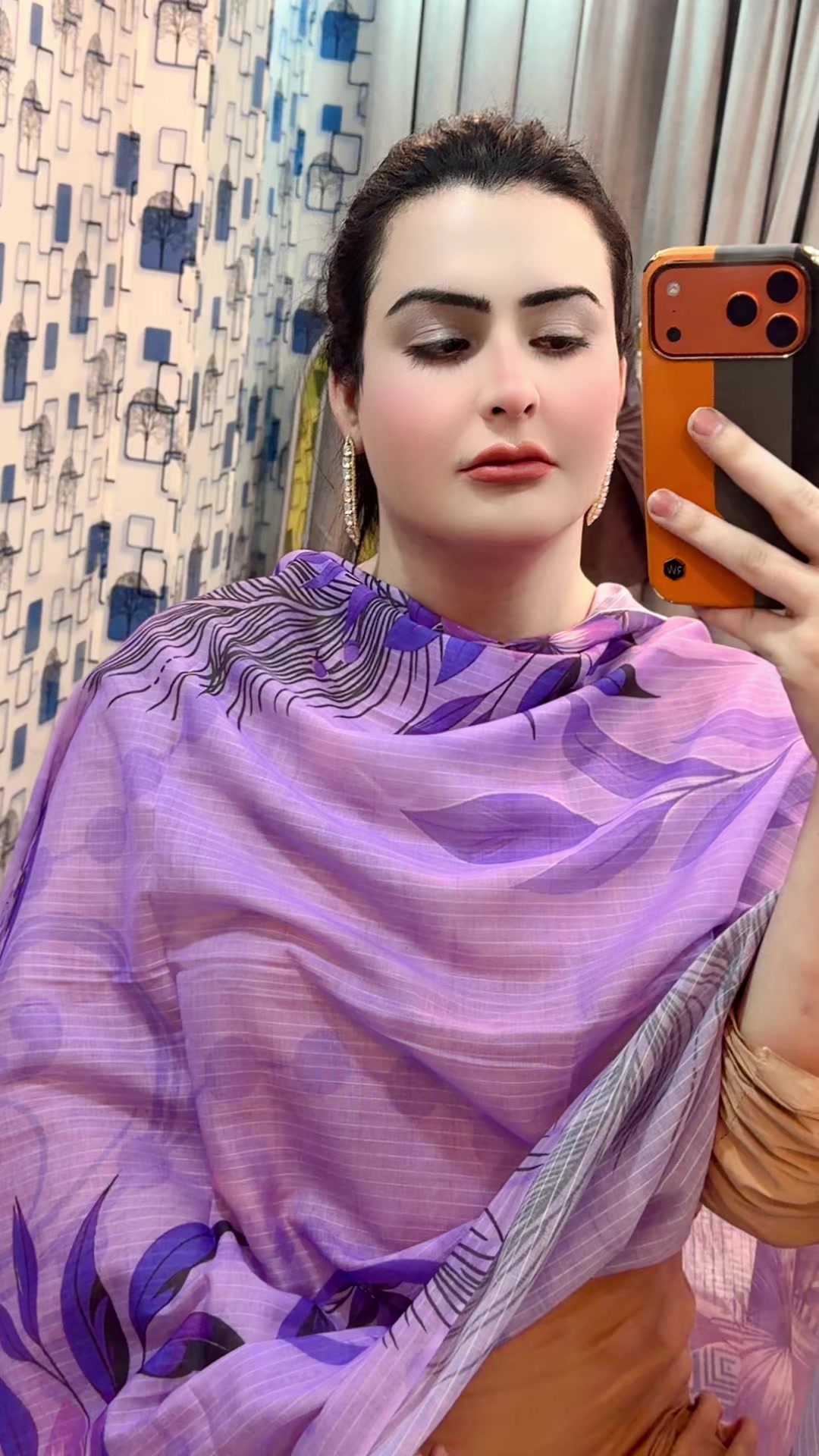 @Riya Khan34