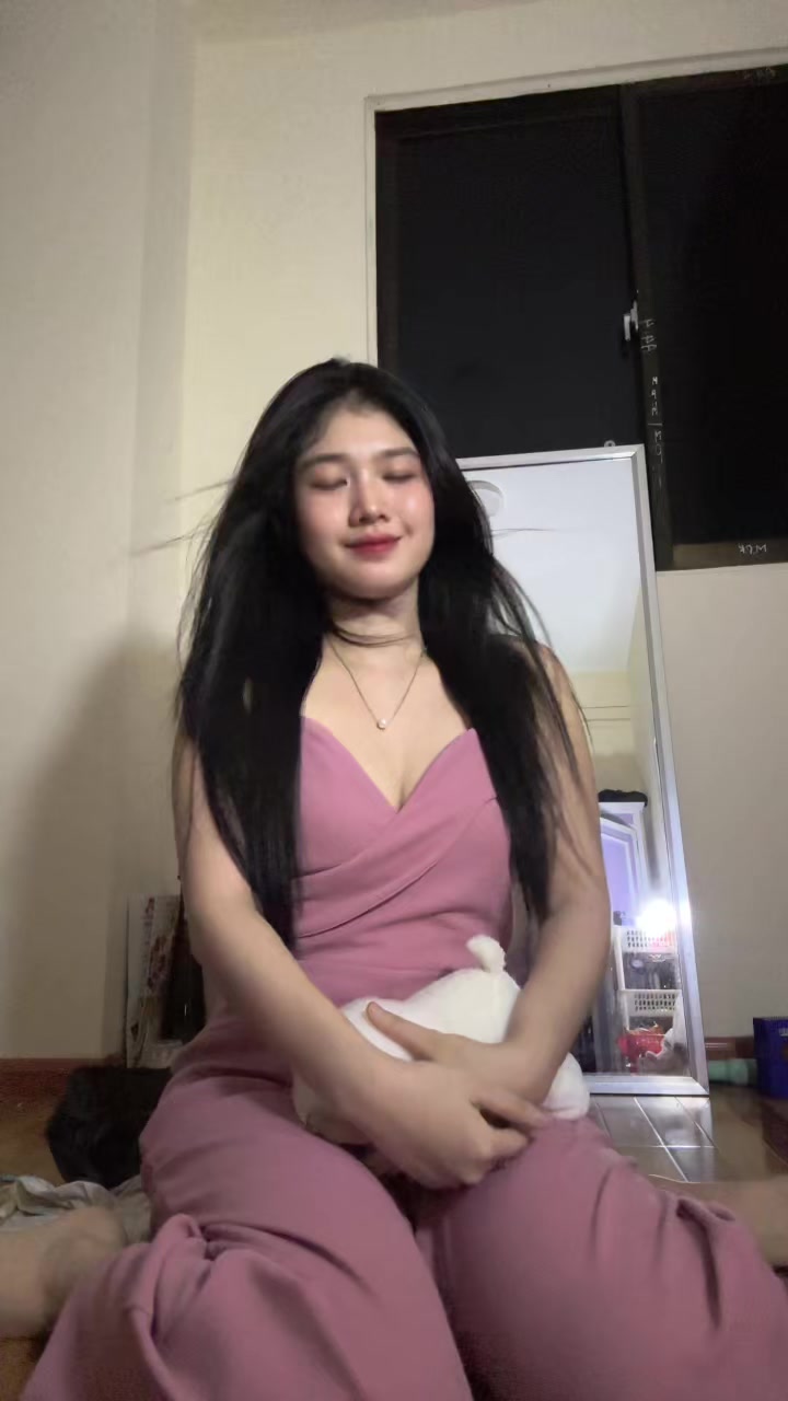 @🐷ehlgay🐷(Official 1M)