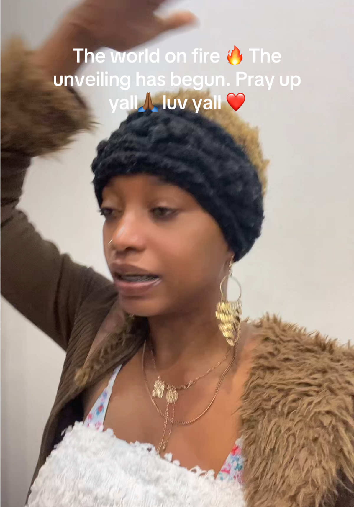 @EllE