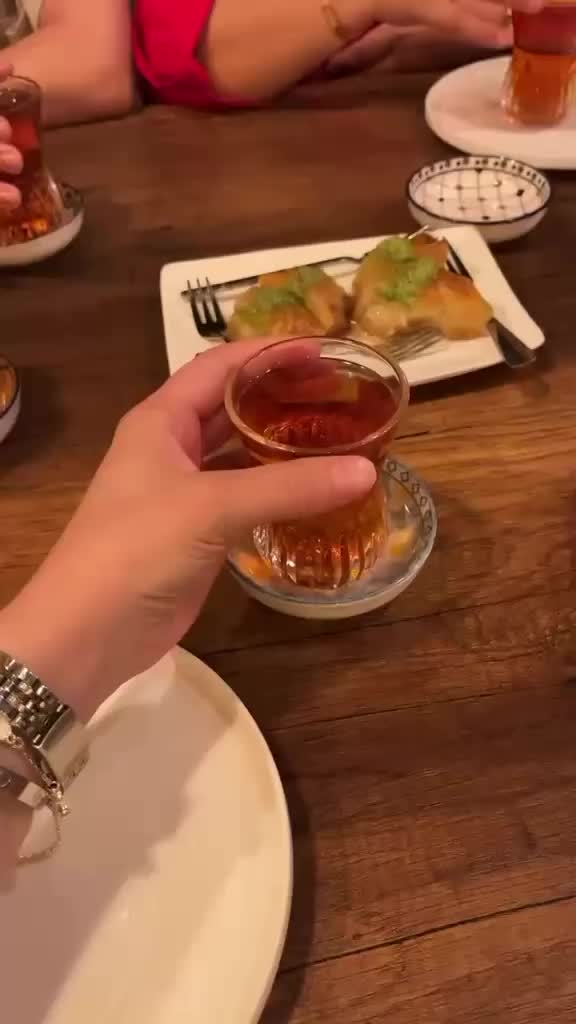 @Poladova🖤