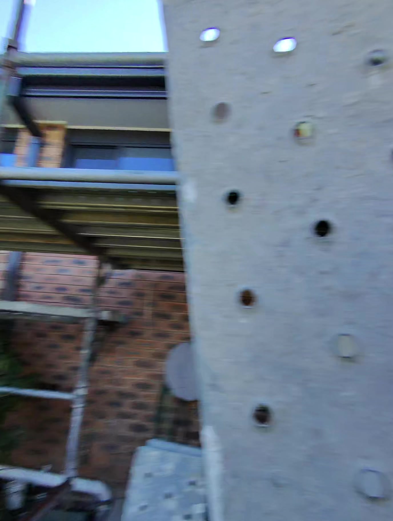 @kwbricksnscaff