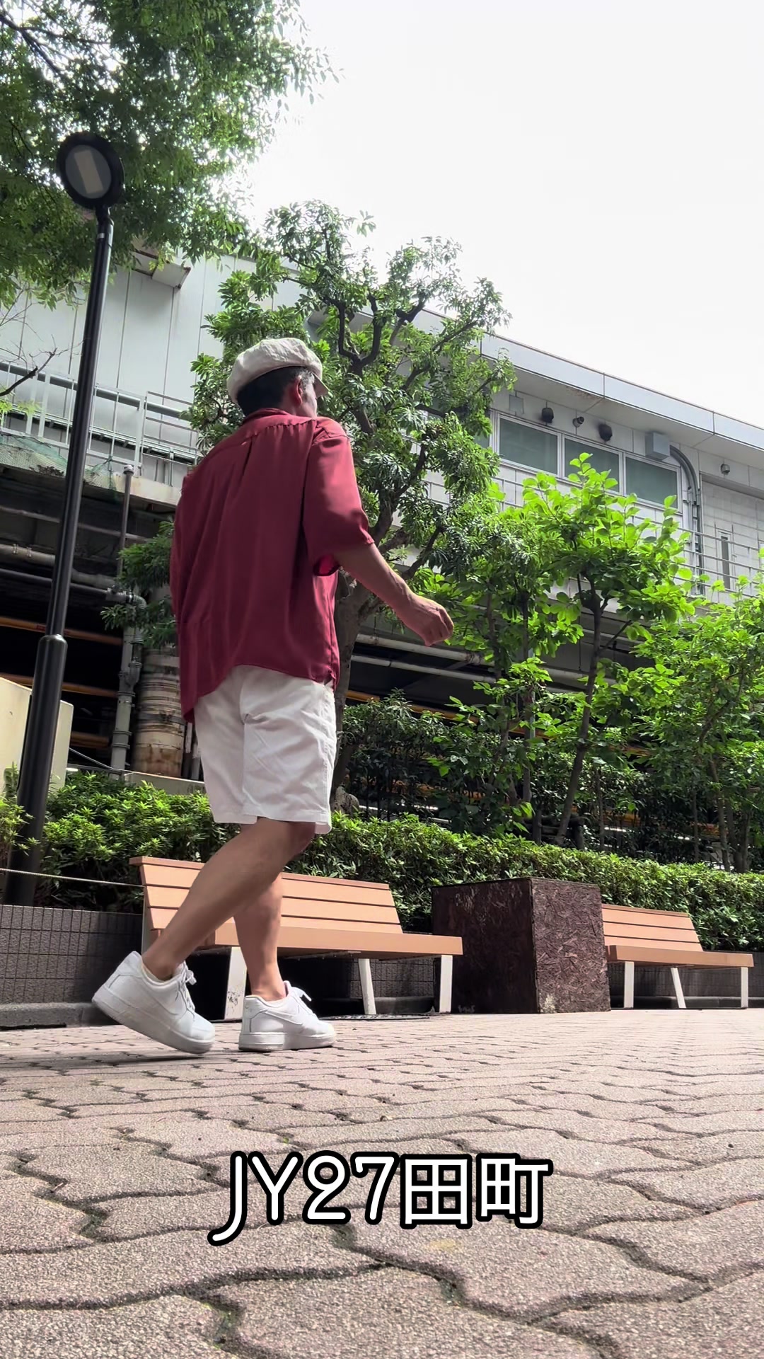 @トオル