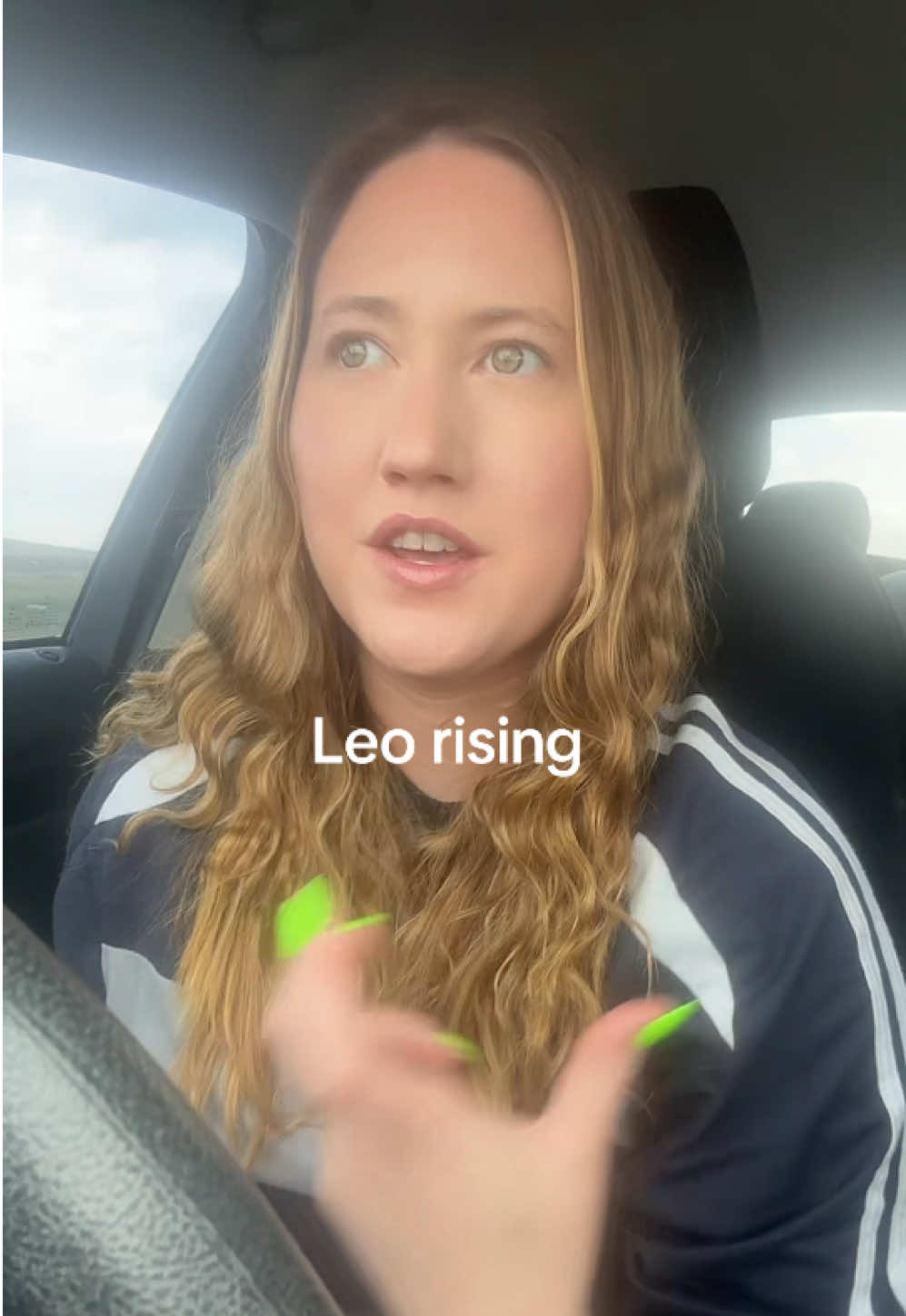 @JenniMoonEnergy