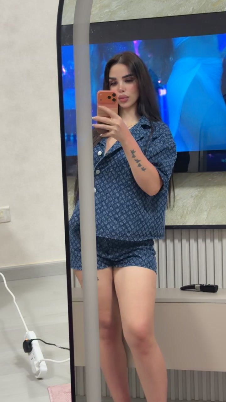 @Naya Zareq