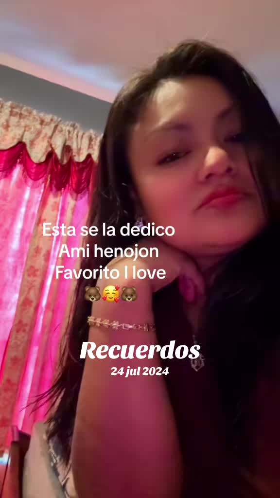 @Marilú Jarama y mis 3 amores😍